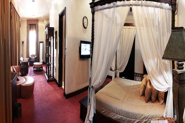 Royal Elephant Hotel & Conference Centre