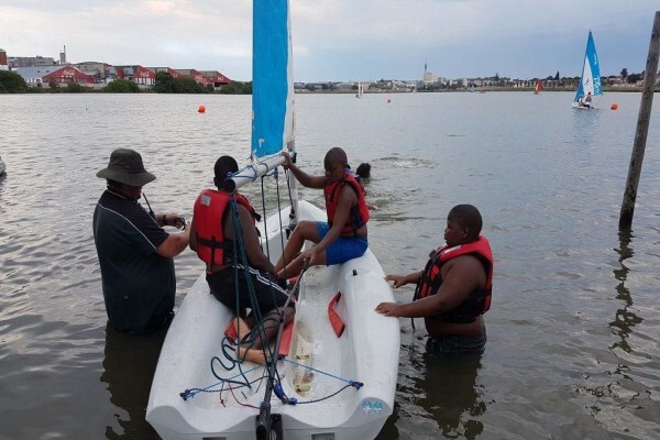 Redhouse Yacht Club