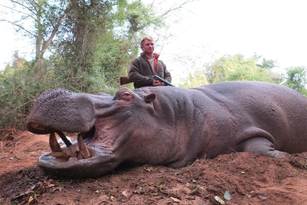 Bennie Osmers Hunting Safaris