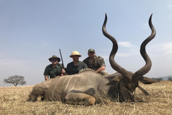 Bennie Osmers Hunting Safaris