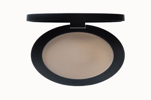 Signature Cosmetics & Fragrances