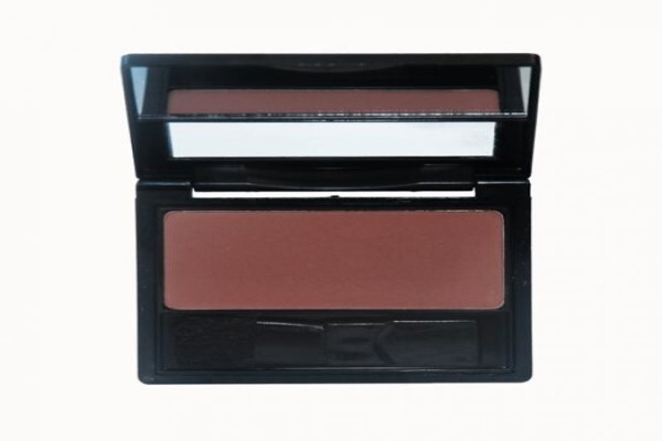 Signature Cosmetics & Fragrances