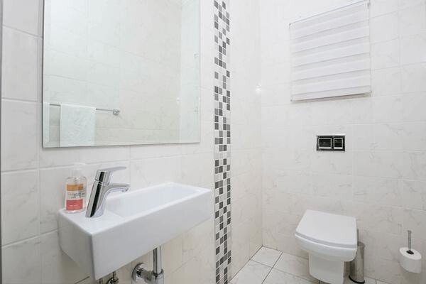 Sunrock Guesthouse