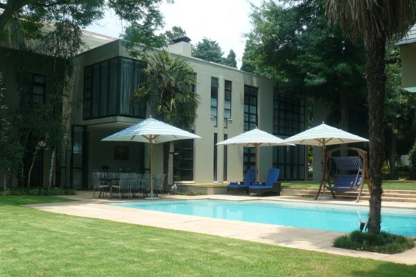 Bluswanguesthouse