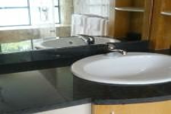 Bluswanguesthouse
