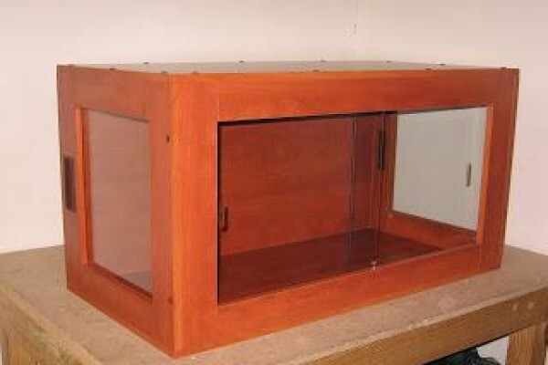 Daves Custom Reptile Cages