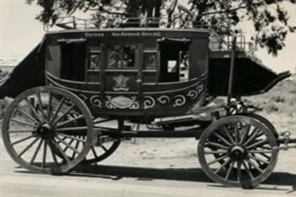 De Haan'S Bus & Coach