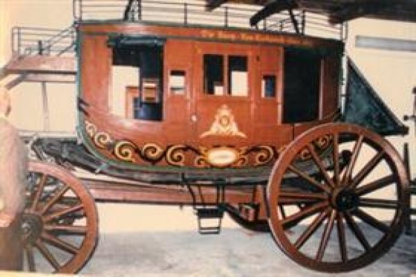 De Haan'S Bus & Coach