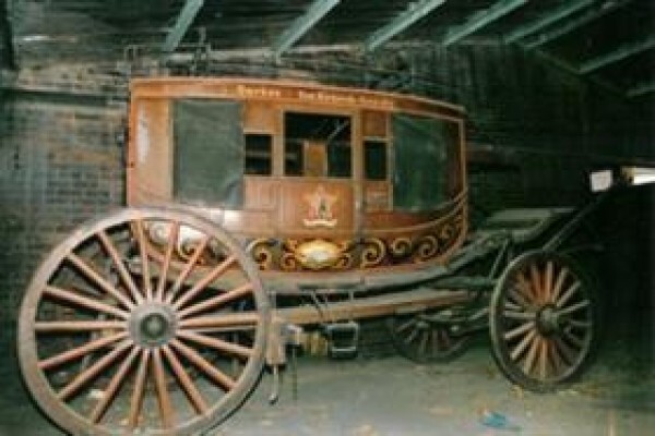 De Haan'S Bus & Coach