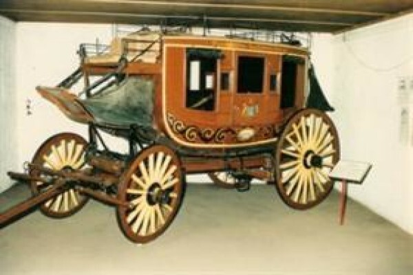 De Haan'S Bus & Coach