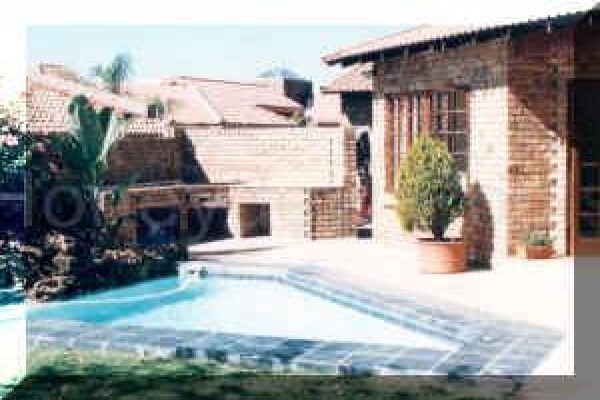 Honeydew Pools