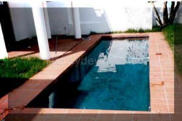 Honeydew Pools