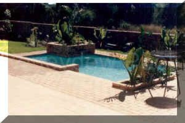 Honeydew Pools