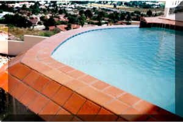 Honeydew Pools