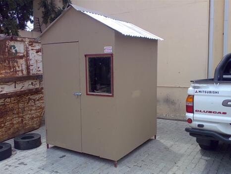 Mkhukhu Huts