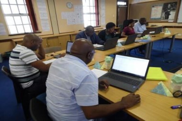 Leadership Online