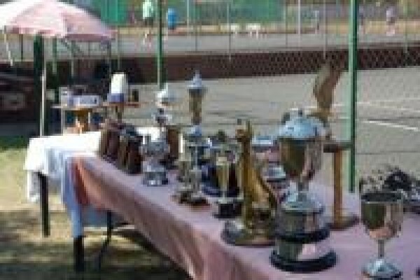 Moot Tennis