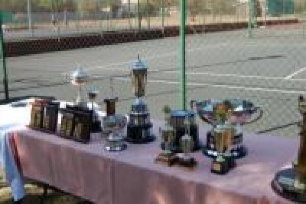 Moot Tennis
