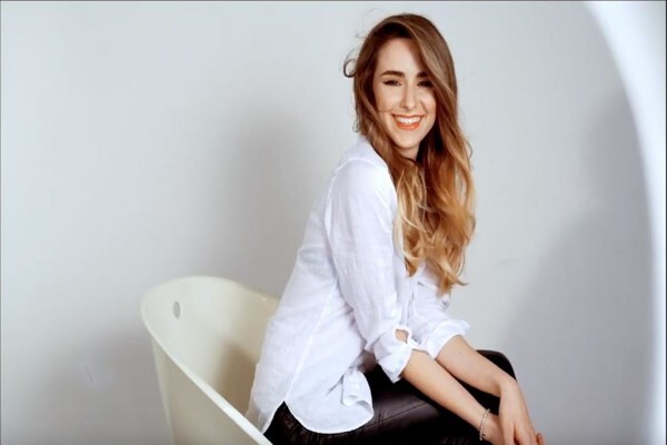 Professional By Fama