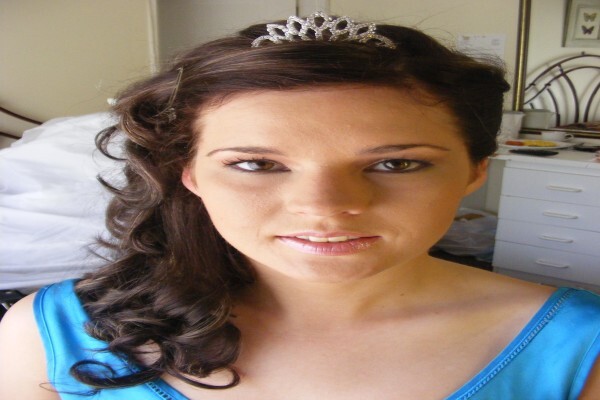 Proffesional Make Up By Kyla