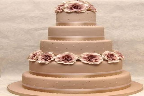 Cakes By Suzette