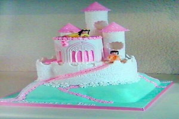 Cakes By Sayrene