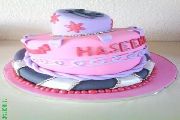 Cakes By Sayrene