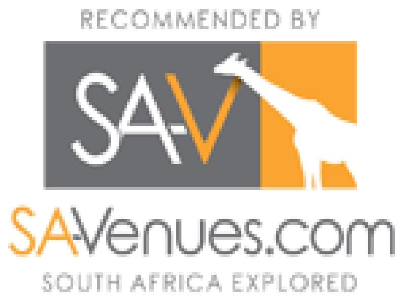 Ansteys Beach Backpackers & Self Catering
