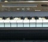 Roland E-600 61-Key Intelligent Keyboard Arranger Synthesizer